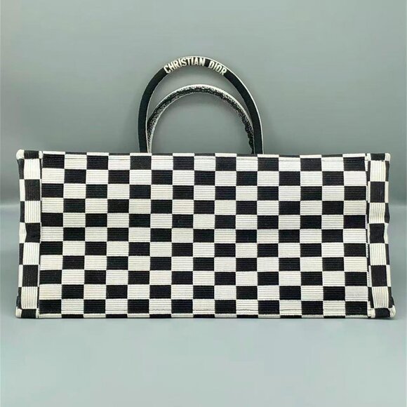 Dior 42*33*18cm - Picture 5 of 12